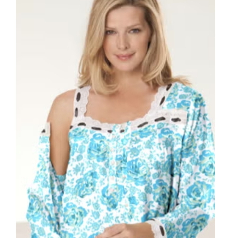 Only Necessities Nightgown And Matching Robe NWT